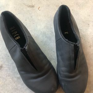 Black Bloch tap shoe size 5